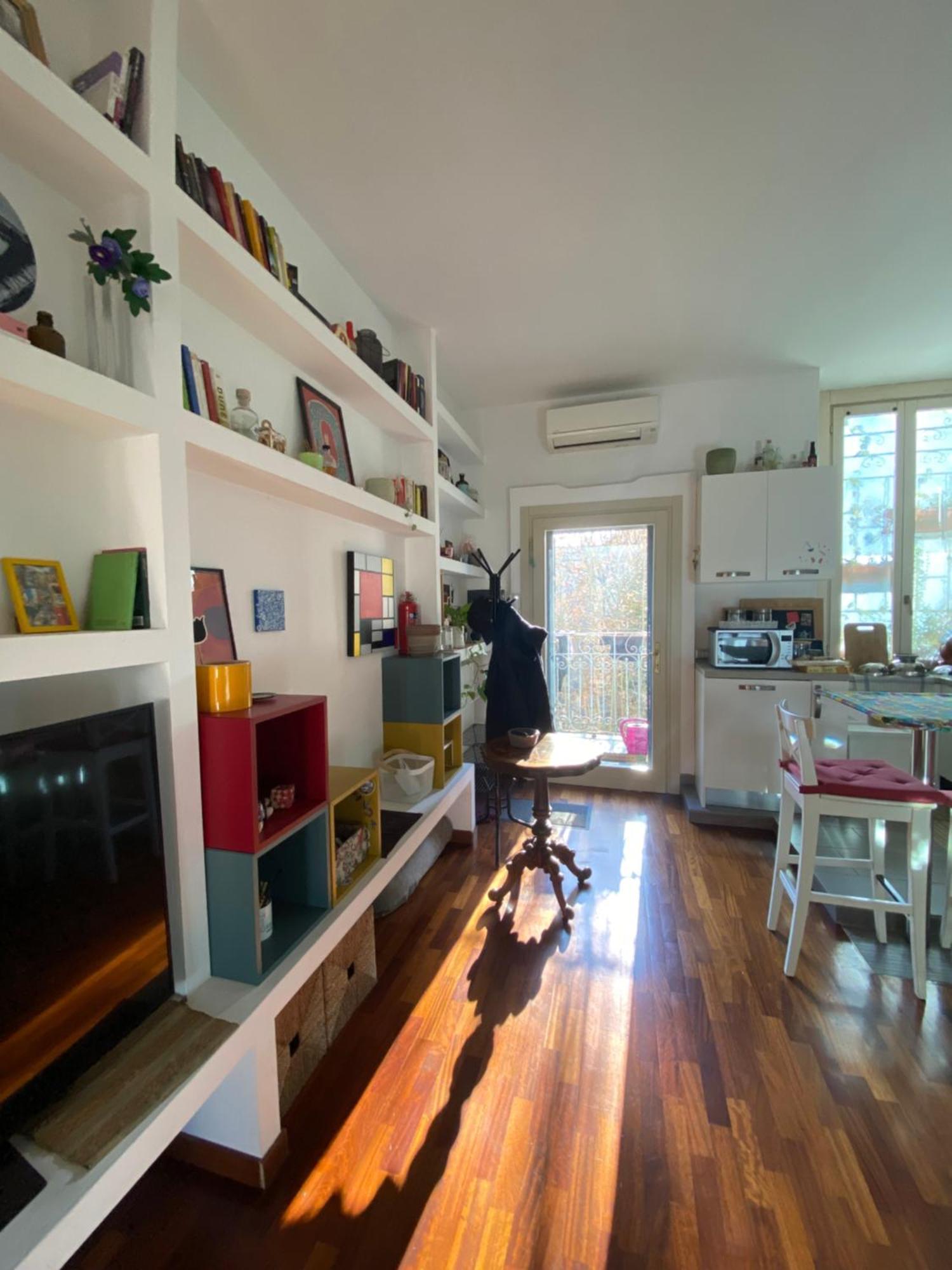Appartamento Bilocale - Milano Zona Isola Eksteriør billede